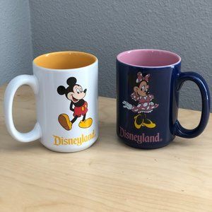 DISNEY Disneyland Large Mickey & Minnie Mug Set Blue Red & White